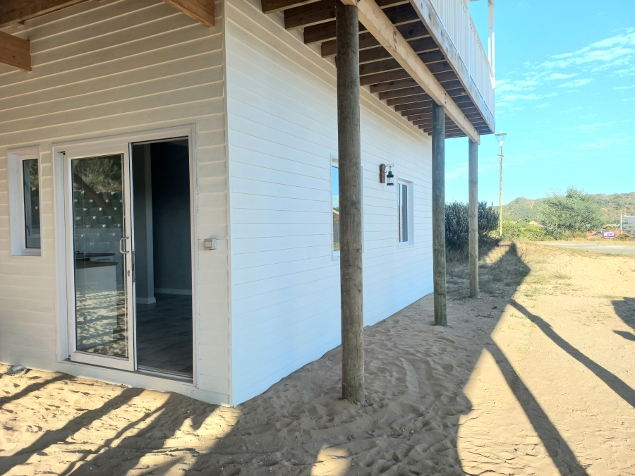 To Let 1 Bedroom Property for Rent in Cola Beach Western Cape